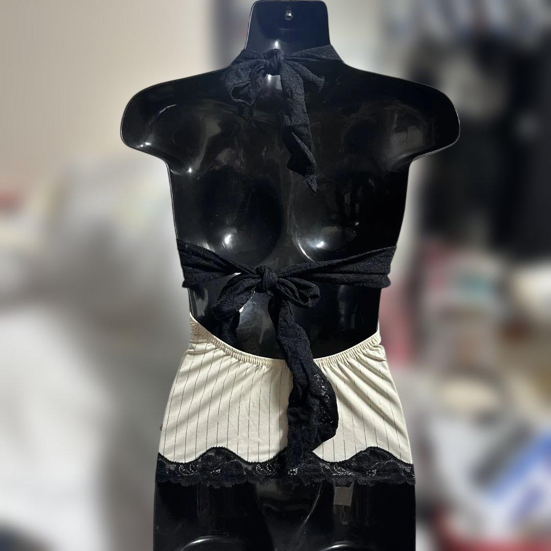 d.i.a レースキャミソール 黒と白