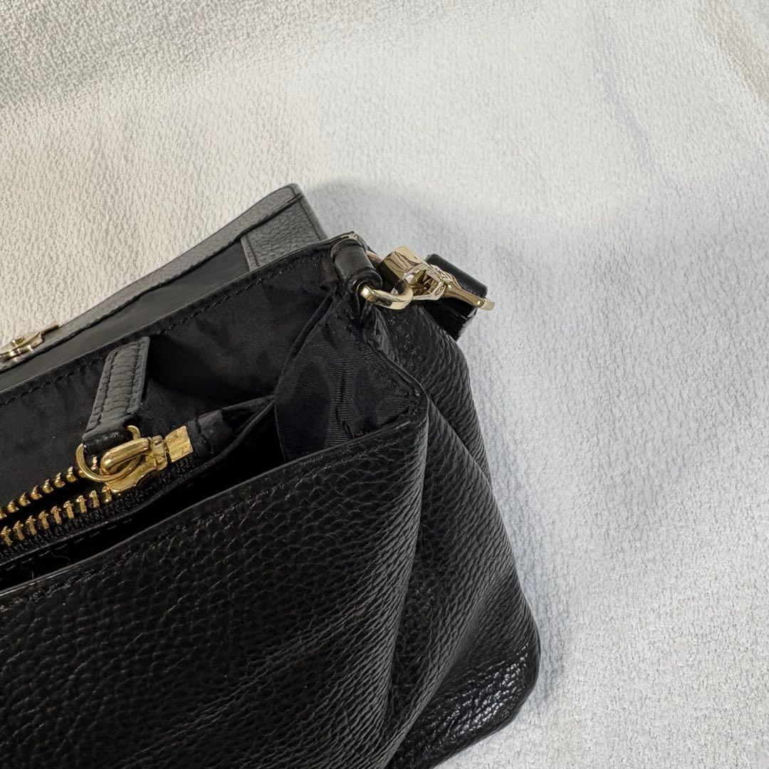 【真央】アニエスべー　レザーショルダーバッグ　シボ革