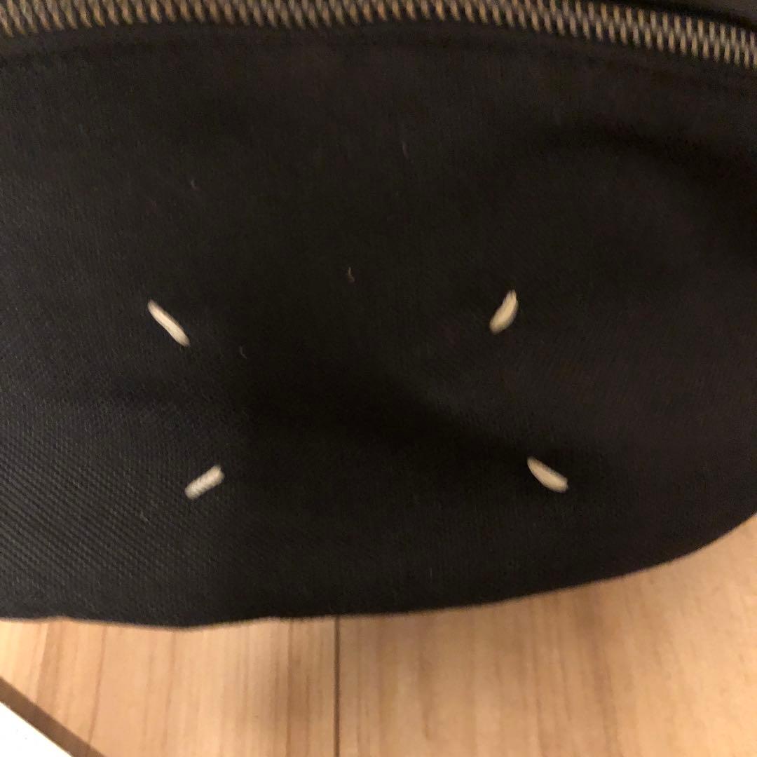 【Maison Margiela】美品　メゾンマルジェラ ボディバッグ 黒