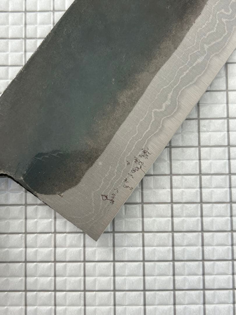 包丁 菜切包丁 菜切 ダマスカス 安来鋼青紙２号 165mm 黒打ち 朴丸柄 ②