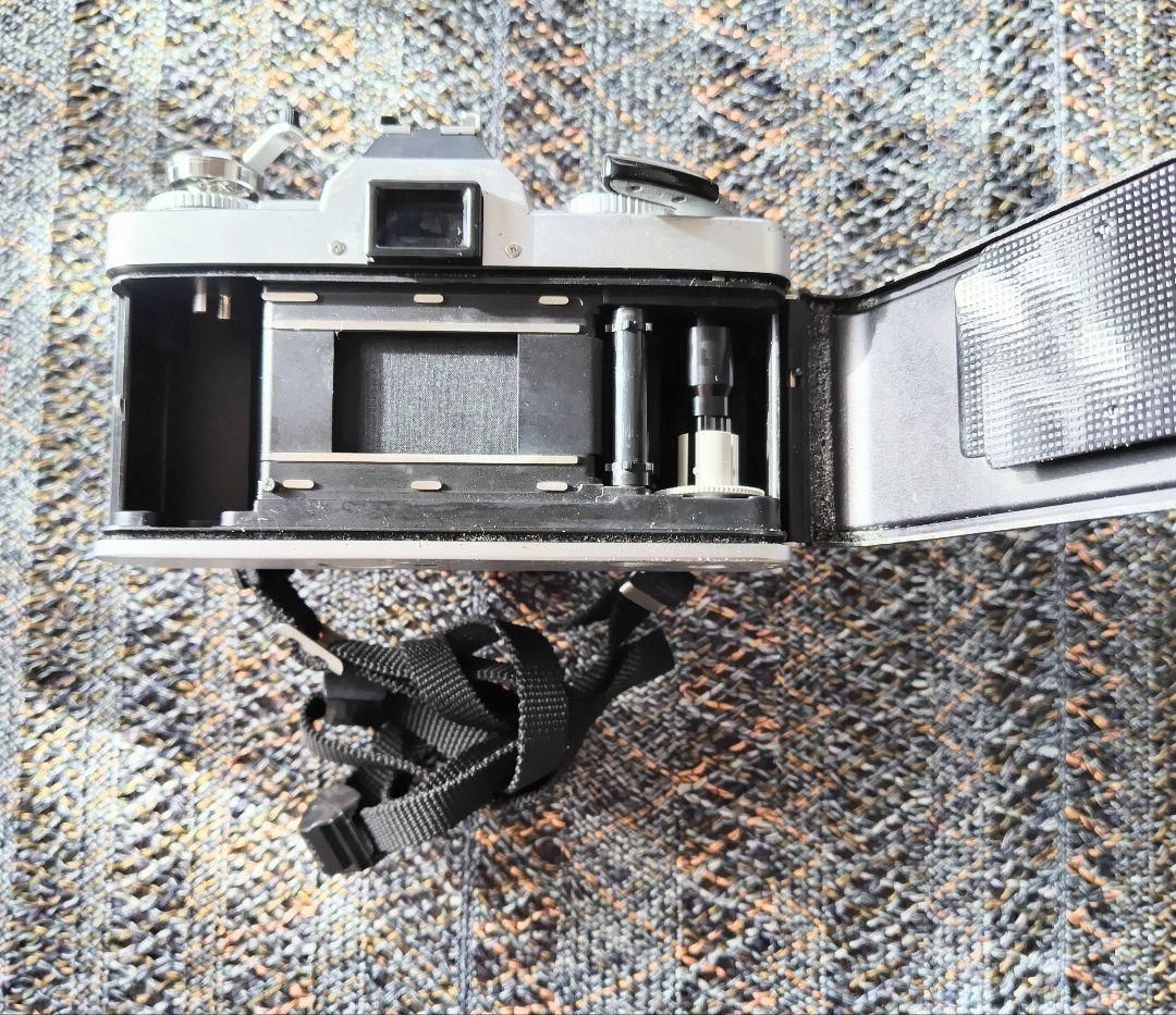 フィルムカメラ3台ジャンク品（Canon, Minolta, Olympus）