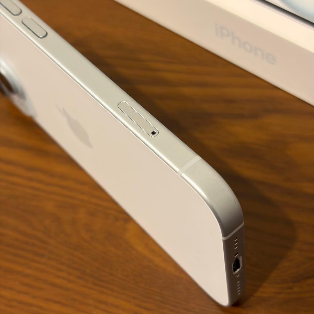 Apple iPhone15 SIMフリー 128GB