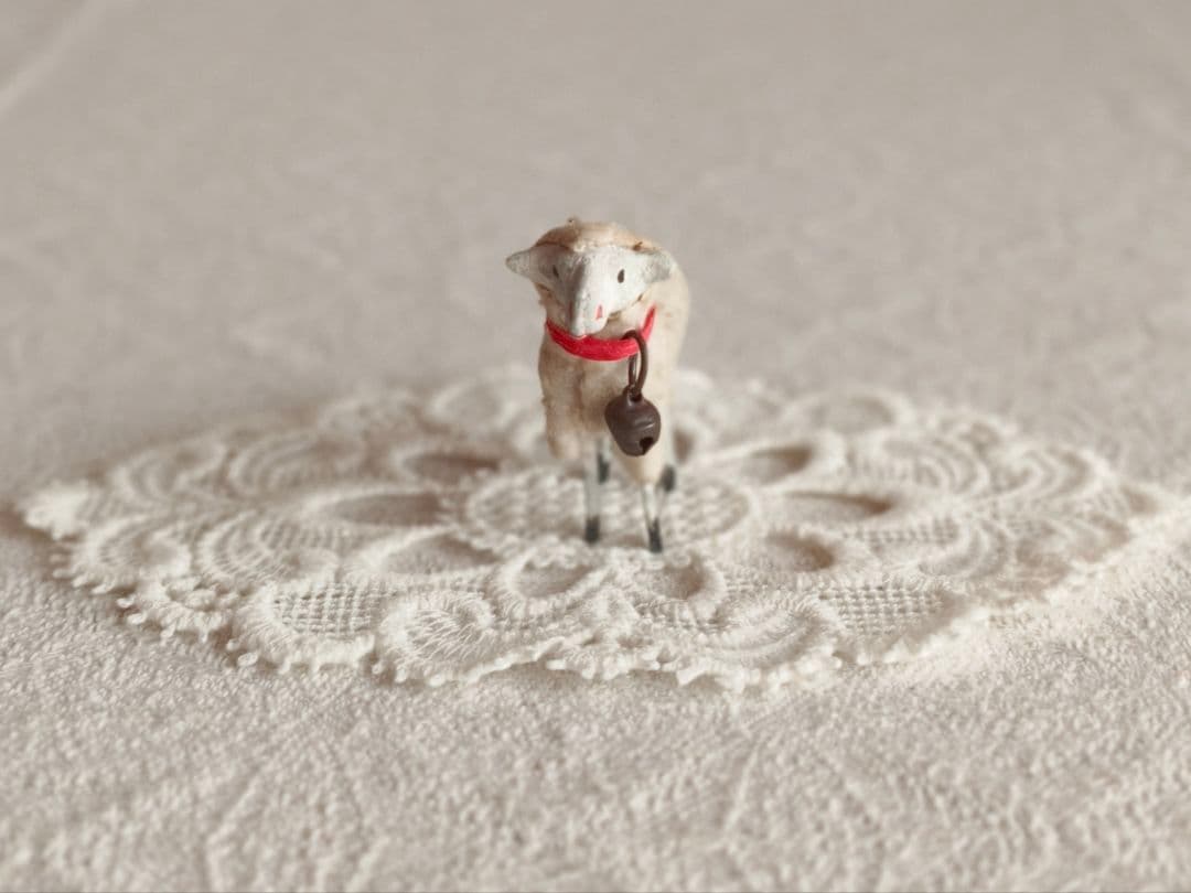 【Daisyさま】antique sheep ✵ *クリスマスの 羊さん (s)