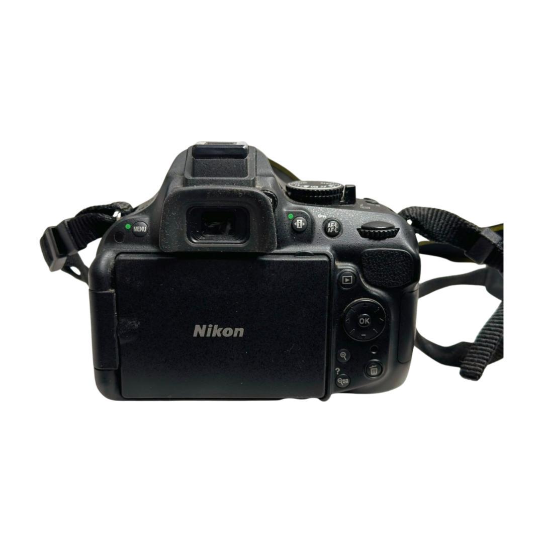 Nikon　D5200　一眼レフカメラ
