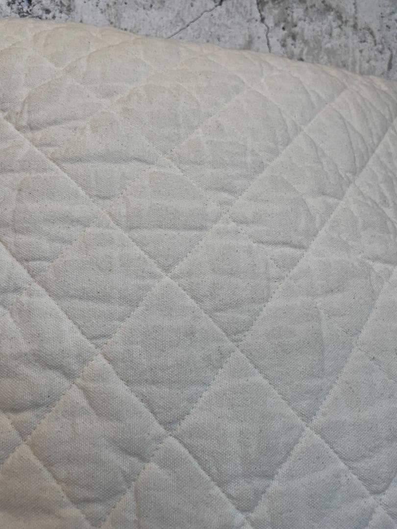 RHC x Utility Canvas 　キルティング クッション⚫︎ホワイト