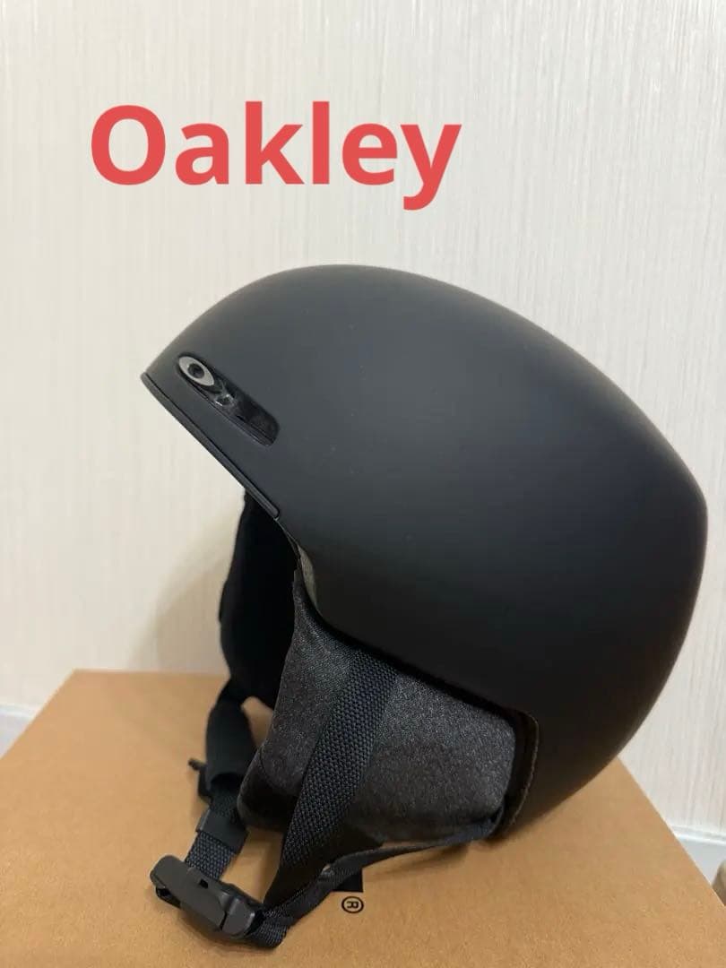 Oakley MOD1 ヘルメット Mサイズ