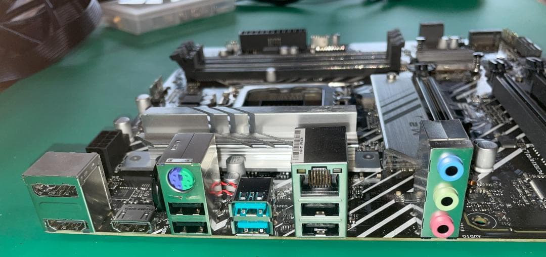 ASUS B660M-A D4　美品