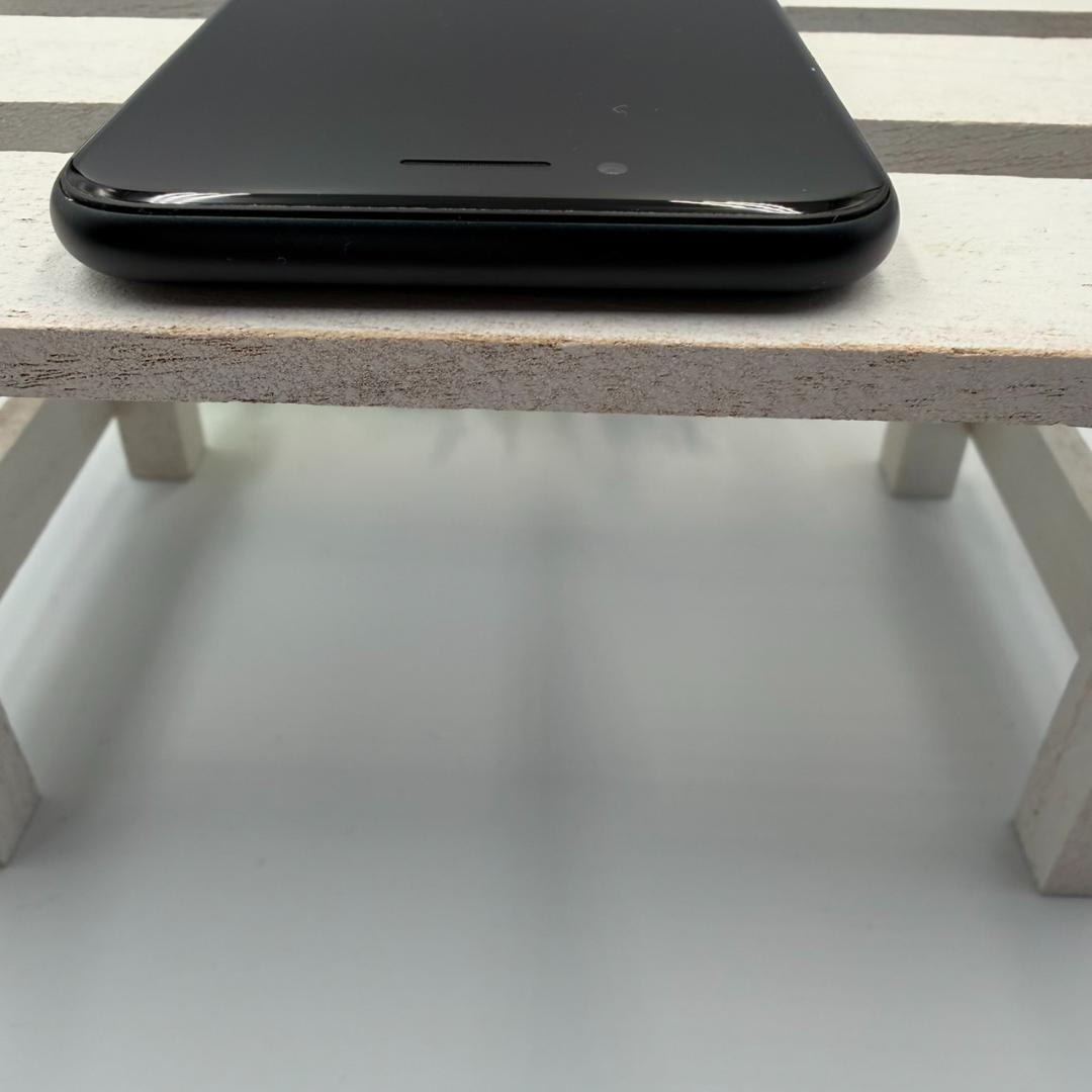 iPhone SE第3世代 64GB ミッドナイト 313