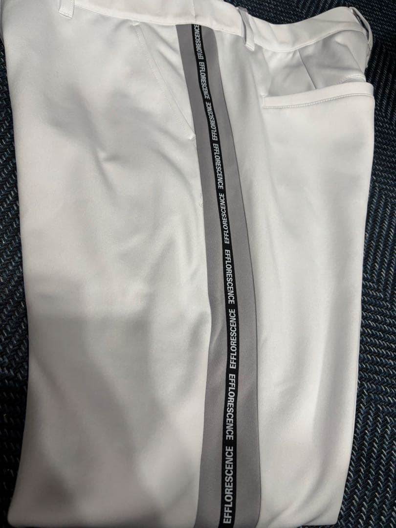 EFFLORESCENCE LOGOTAPE PANTS ホワイト
