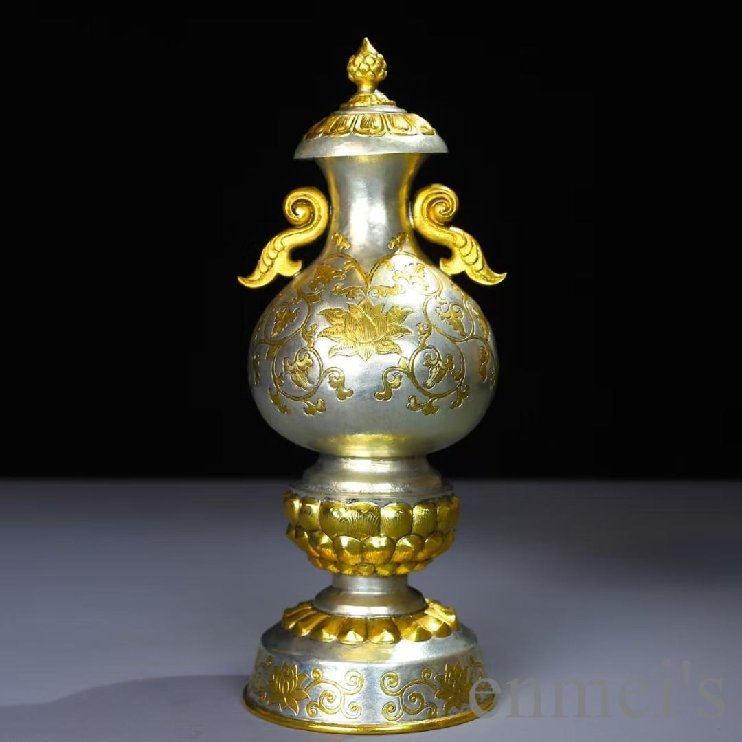 中国古美術 鍍金銅瓶 水差し 手彫り 鏨刻 純銅製 花器 床の間飾り 細工 置物