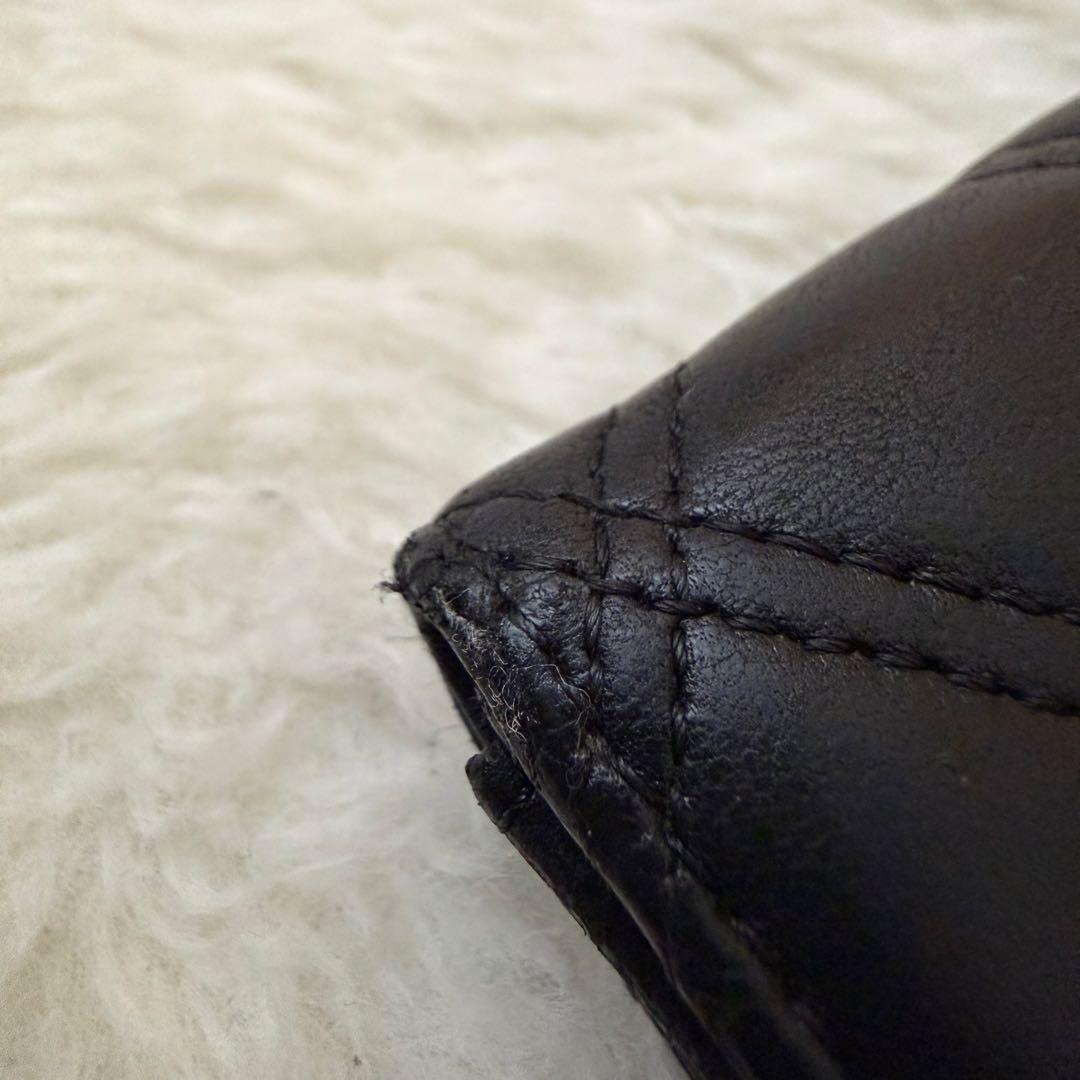 シャネル　マトラッセ　カードケース　名刺入れ　黒　ブラック　ミニ財布　20番台