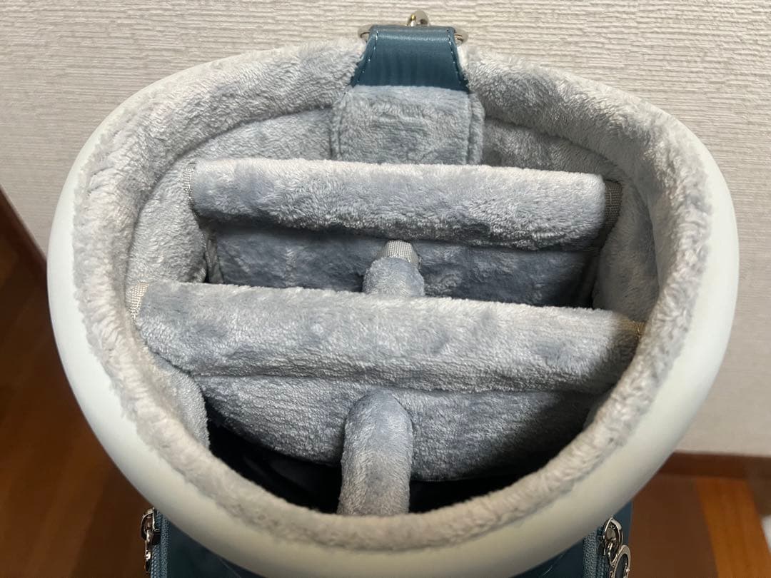 新品　数量限定ゼクシオ キャディバッグ ブルーグレー 8.5型