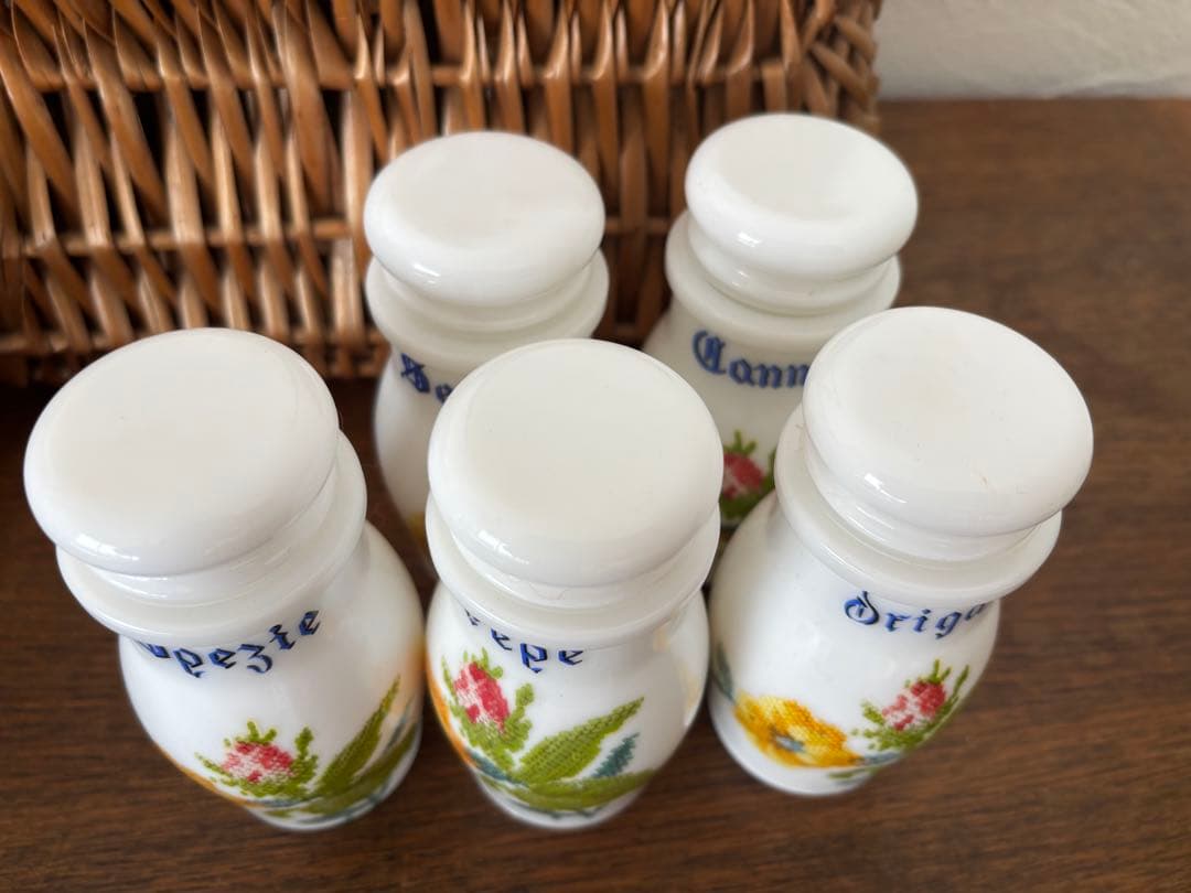 未使用　イタリア製　調味料入れ　ミルクガラス　5個セット