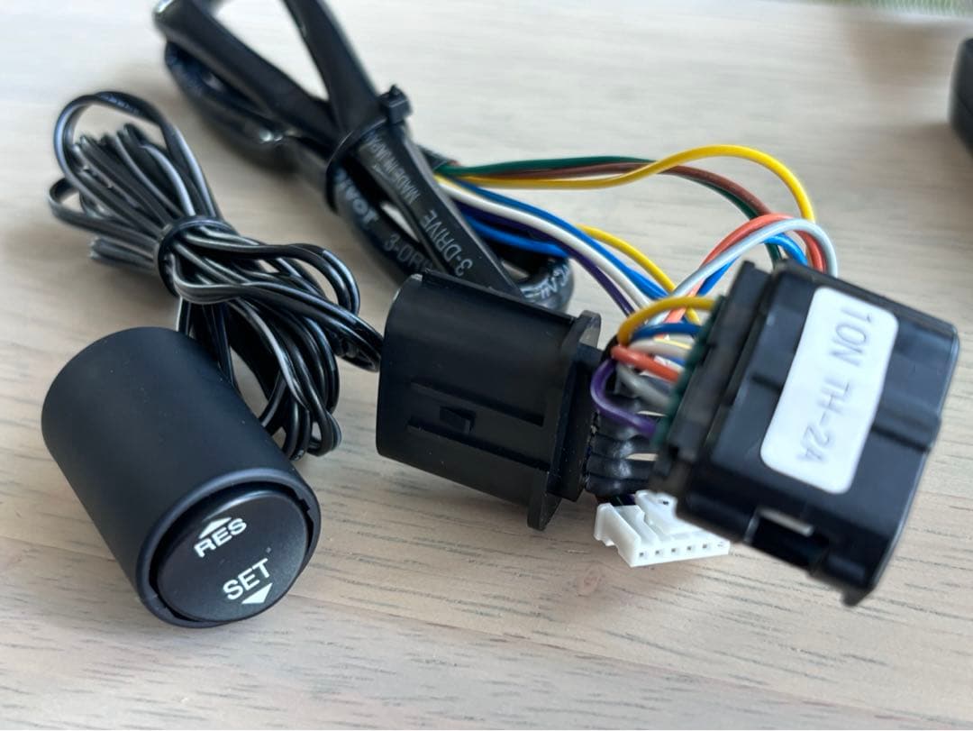 Pivot 3-DRIVE AC2 スロットルコントローラー クルコンハーネス付