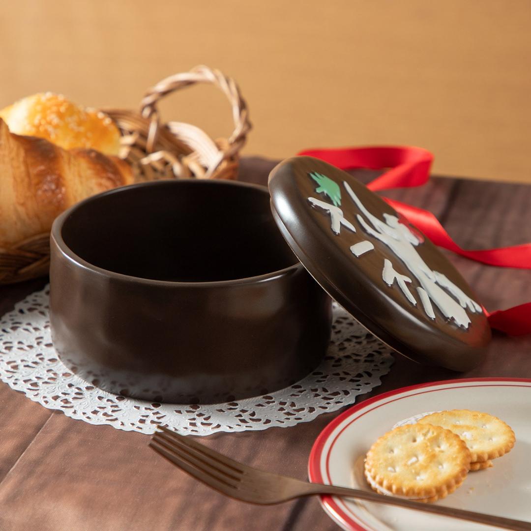 【新品未使用】ジブリ 魔女の宅急便 小物入れ キキへのチョコレートケーキ