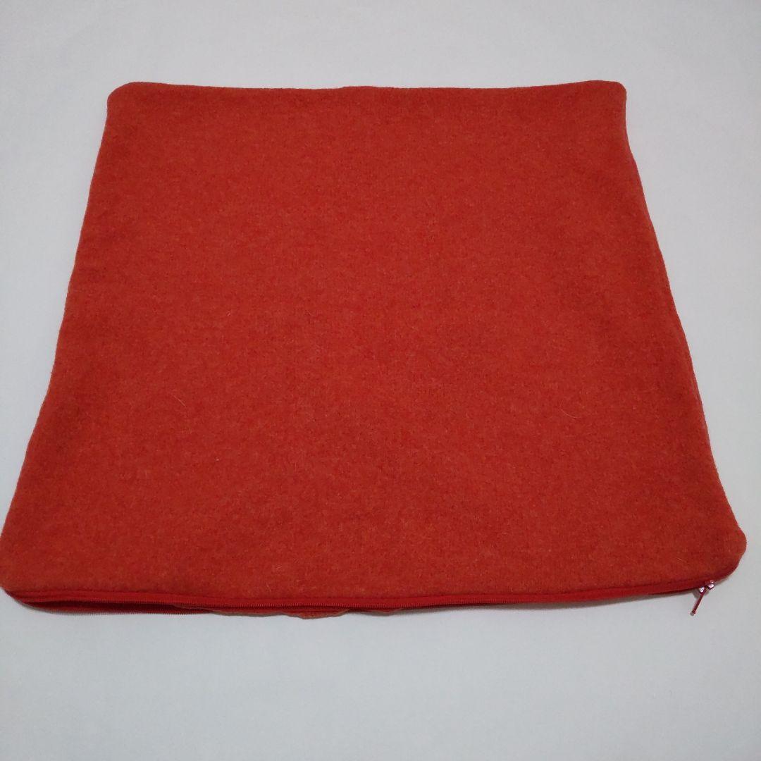 Donna Wilson クッションカバー