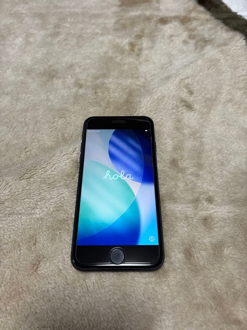 Apple iPhone SE3 ブラック 本体