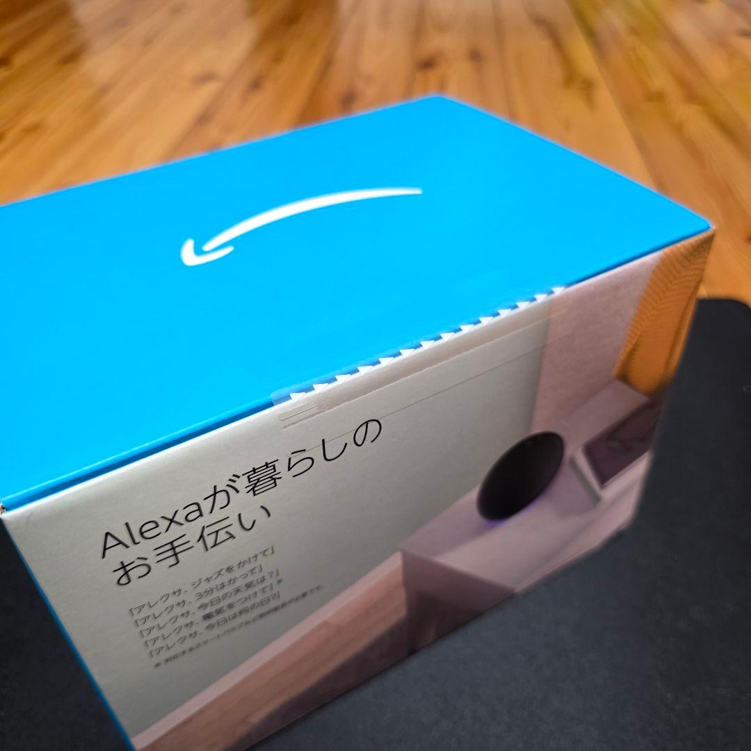 【新品・未使用】Amazon Echo 第4世代 プレミアムサウンド ホームハブ