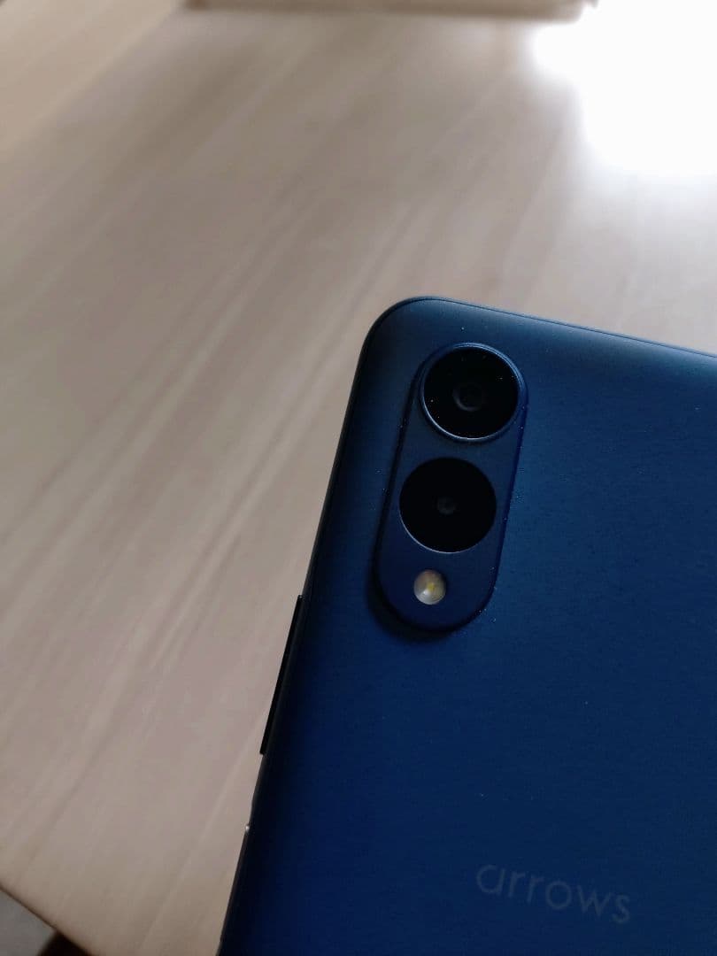 arrows we2 スマートフォン 本体　楽天モバイル版