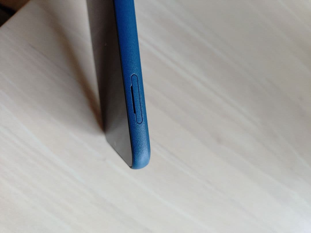 arrows we2 スマートフォン 本体　楽天モバイル版