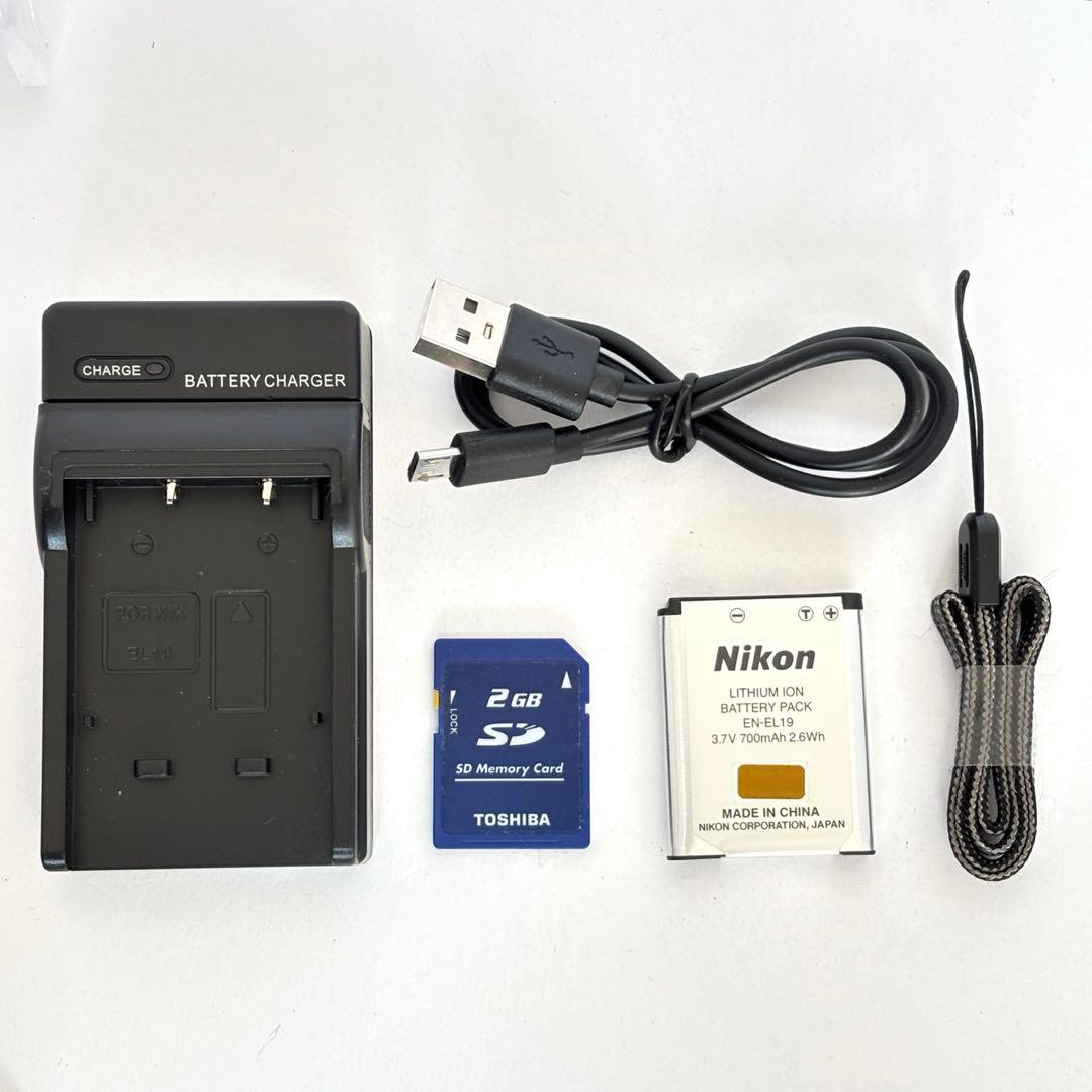 Nikon coolpix A300 ニコン　コンデジ　【SDカード付】