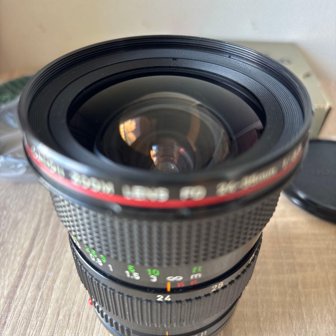 Canon FD 24-35mm f/3.5 ズームレンズ　フードつき