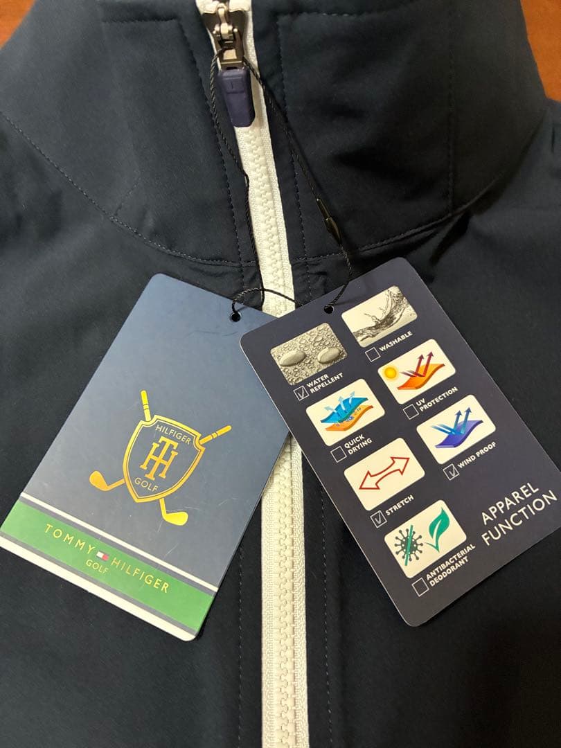 2025春夏完売日トミーヒルフィガーゴルフウェア未使用品ウィンドジャケット日本製