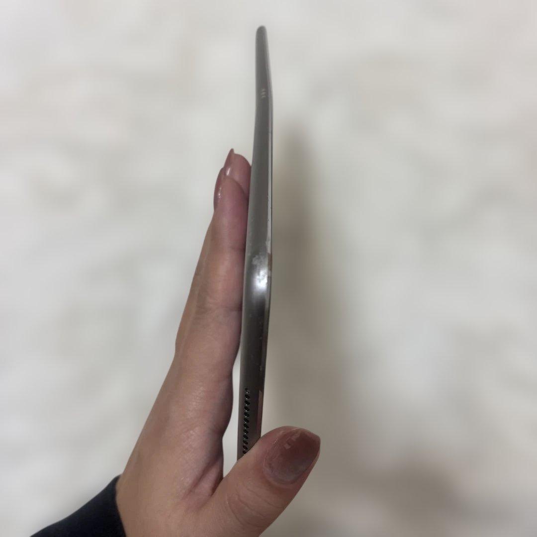 iPad Proシルバー 本体(ジャンク品)