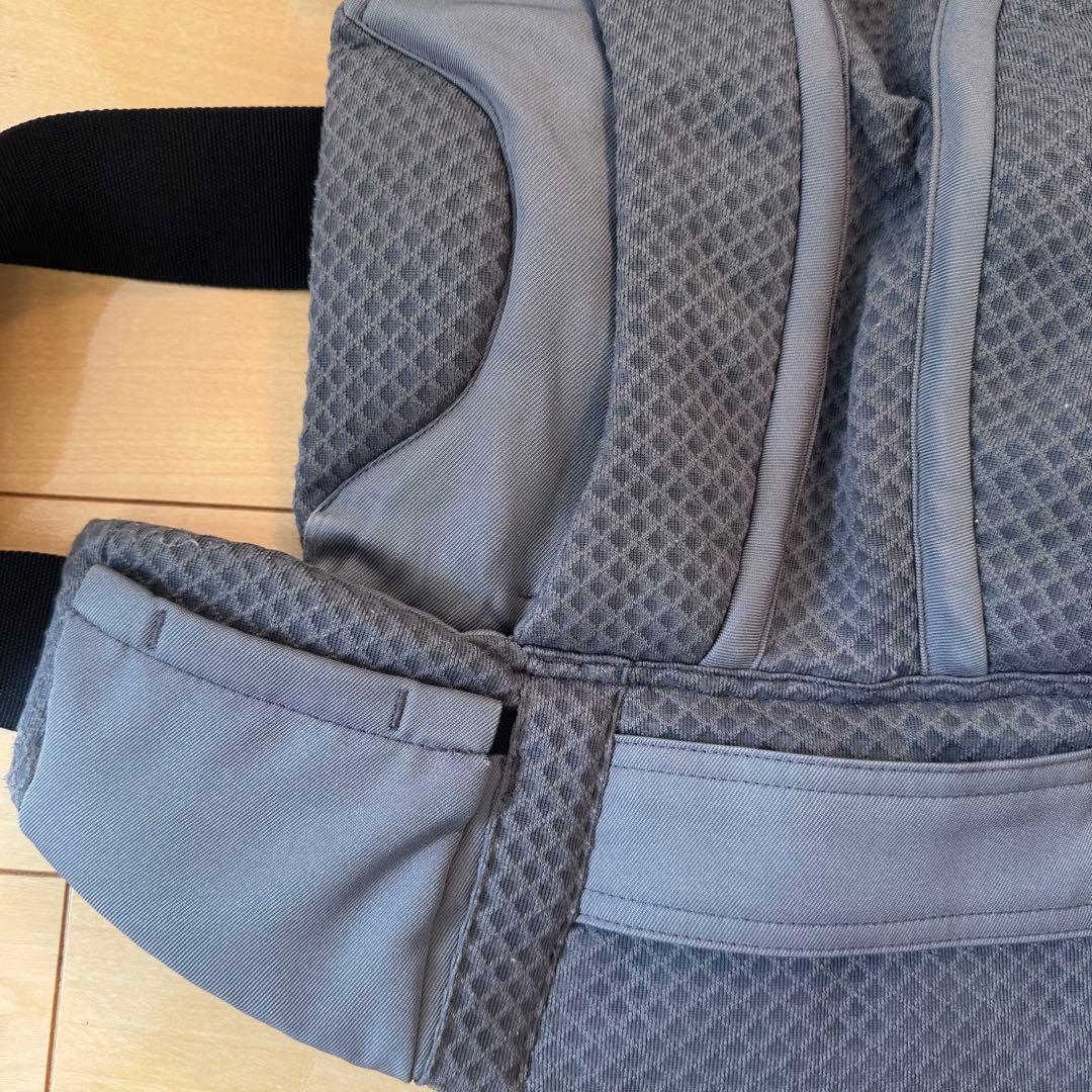 ergobaby OMNI Breeze グラファイトグレー