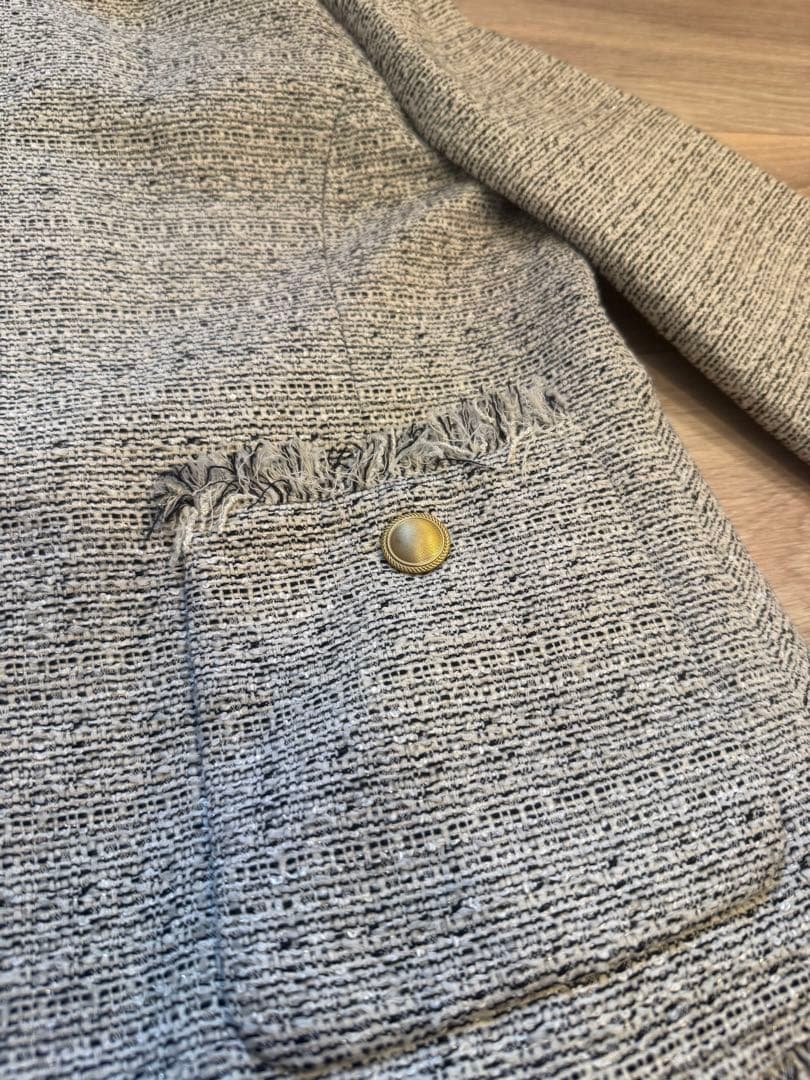 ノーカラージャケット グレー系 フリンジ仕上げ