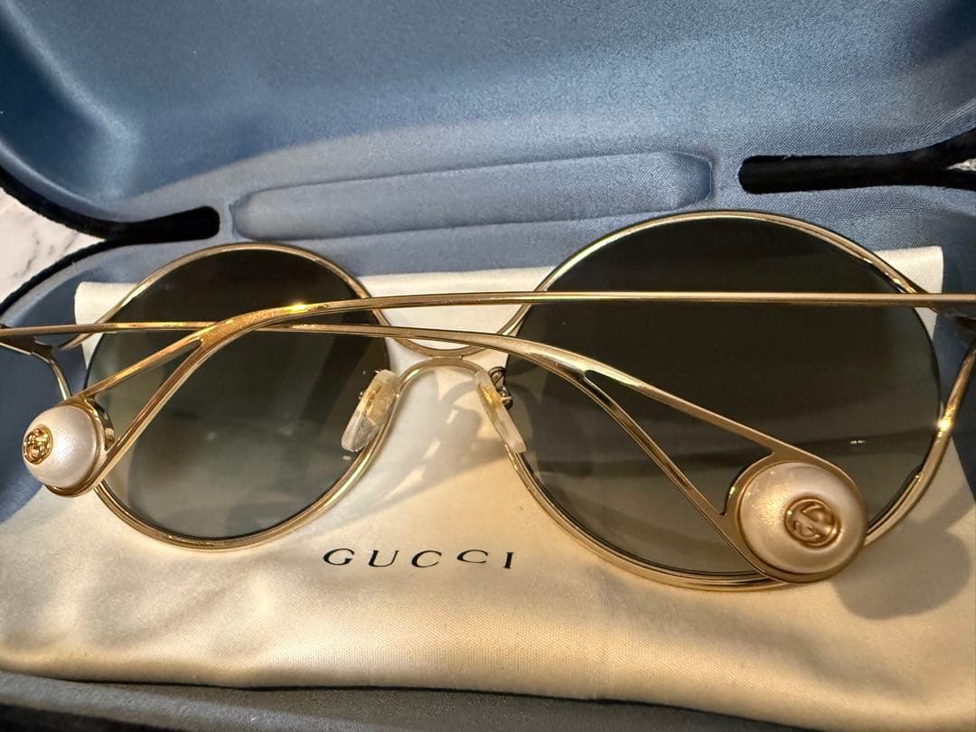 GUCCI パール サングラス ケース付き