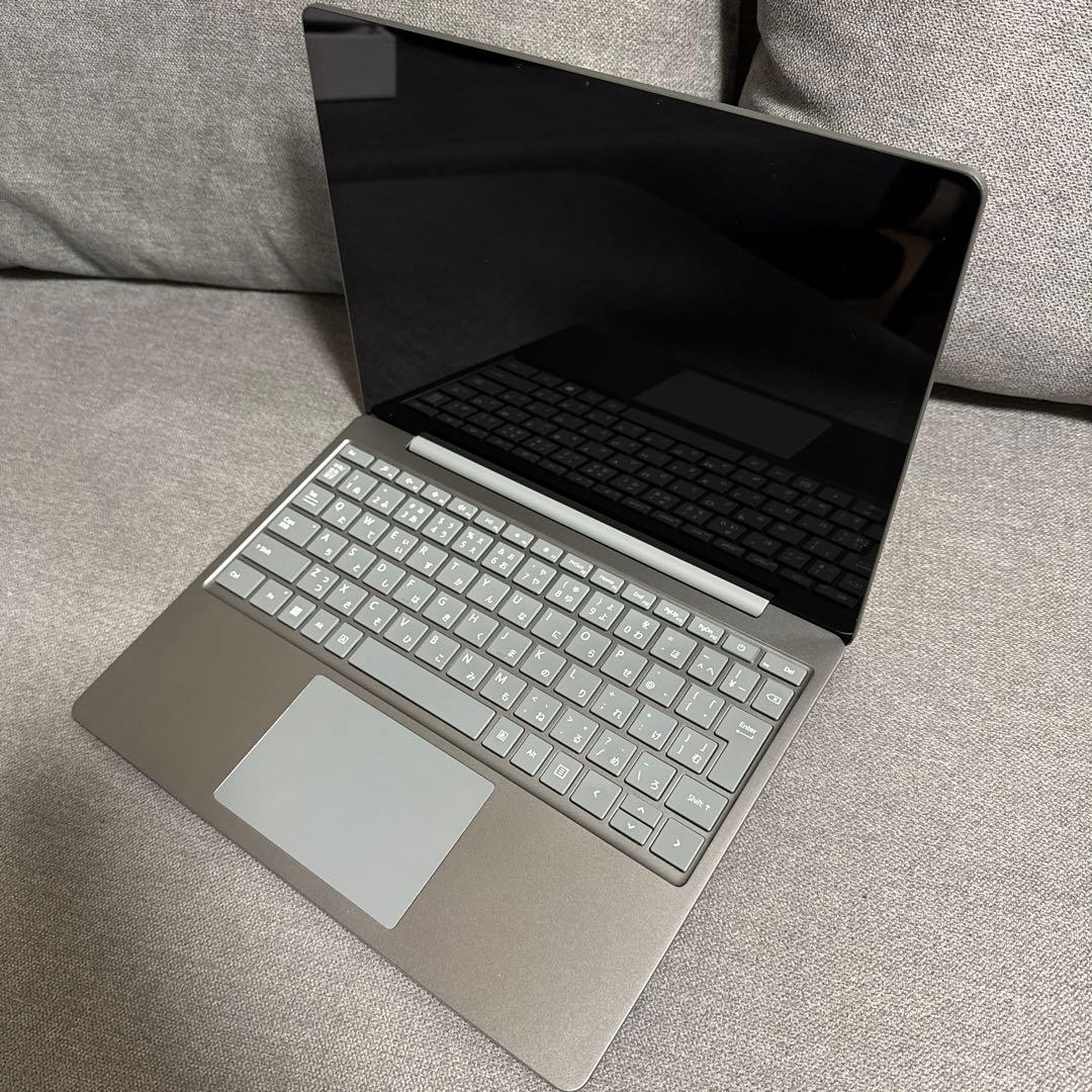 【極美品】 Surface Laptop Go2 sage おまけケース付き