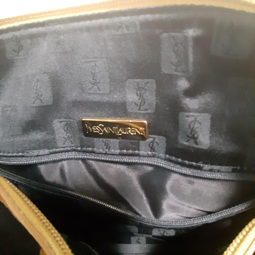 YSL エンボス加工 ハンドバッグ　イヴ・サンローラン　ミニボストン総柄　レザー