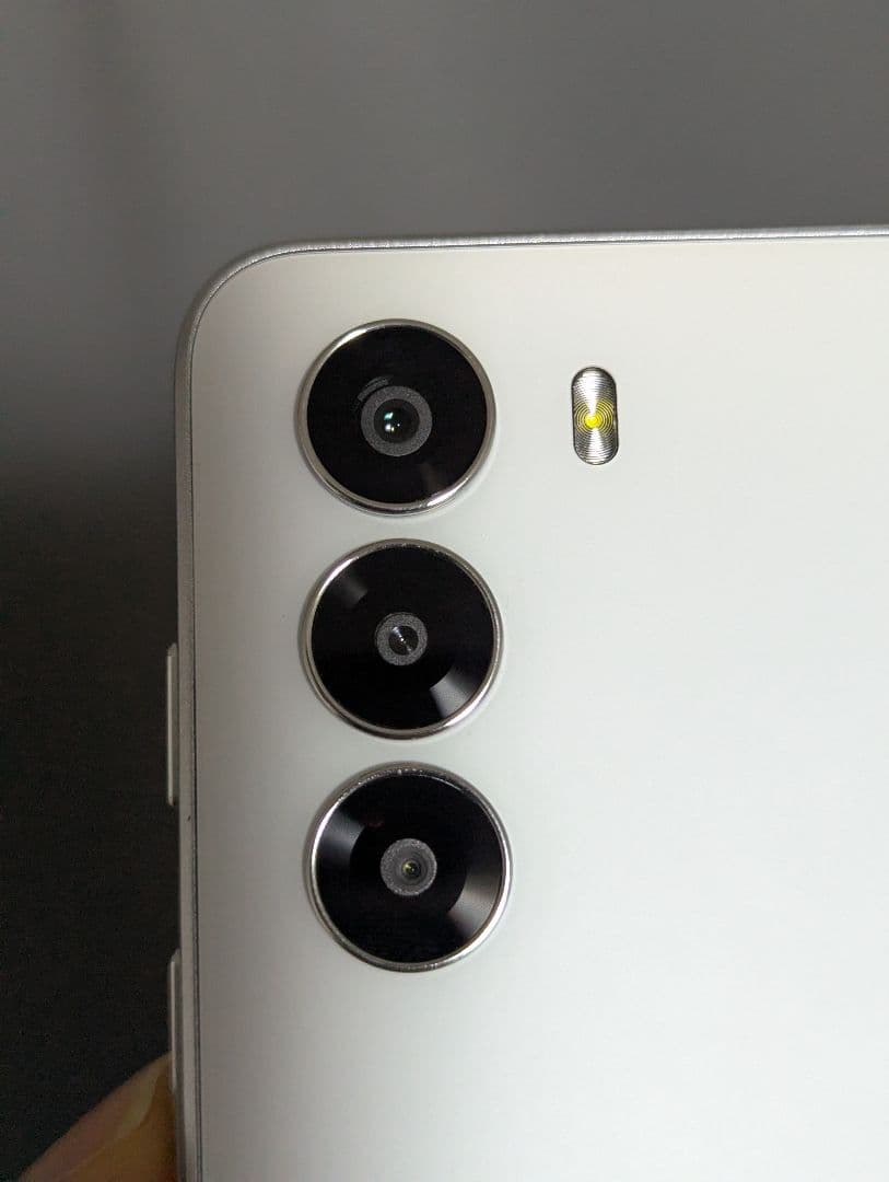 極美品Nubia S 5G 4GB / 128GB ホワイト