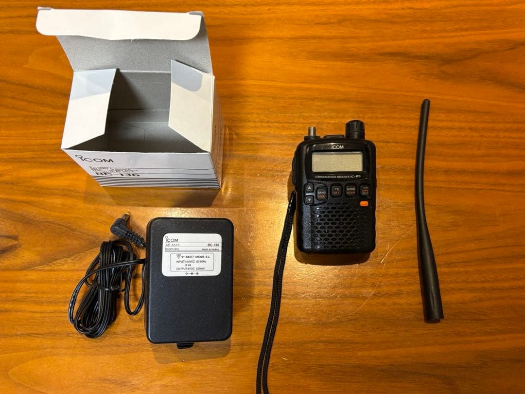 ICOM IC-R5 受信機 ACアダプター付き