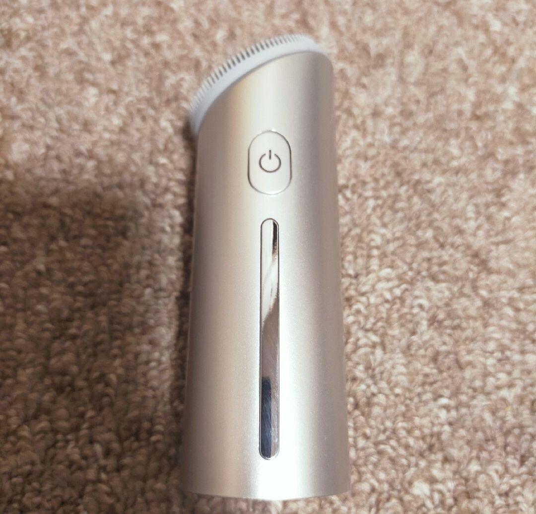 SALONIA　サロニア　フェイスブラシ　毛穴掃除　肌管理　美顔器