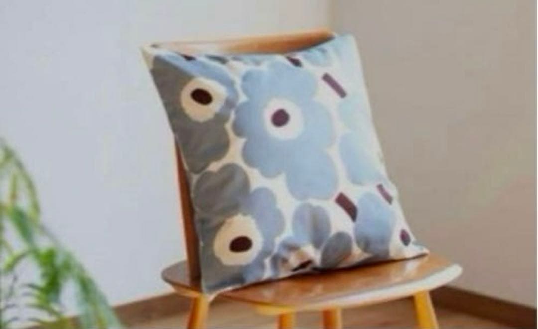 ☆新品未使用☆マリメッコ　marimekko クッションカバー　完売品　ウニッコ
