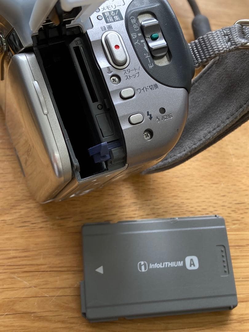 SONY miniDV handycam DCR-HC90 NTRC 05年製