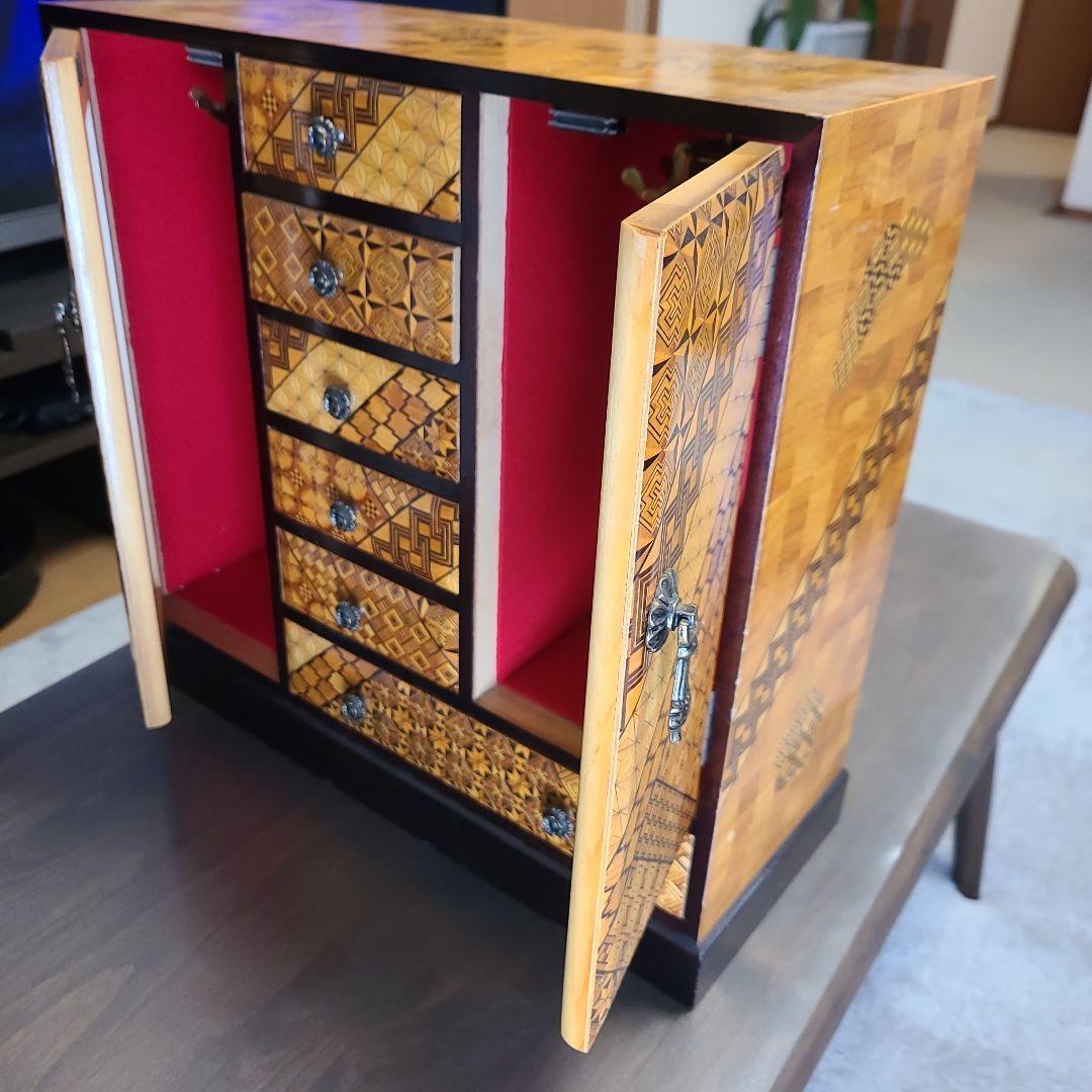 寄木細工　レトロなアクセサリー小物入れ　ミニタンス　特大寄木細工の鏡付き整理箪笥