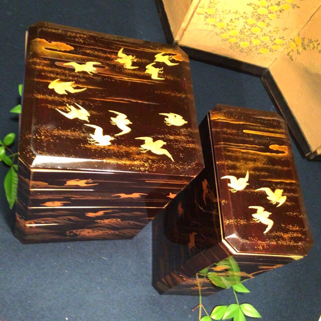 ❣️特別出品 輪島塗 肉合研出蒔絵　波に千鳥図 銀散し　野弁当 重箱