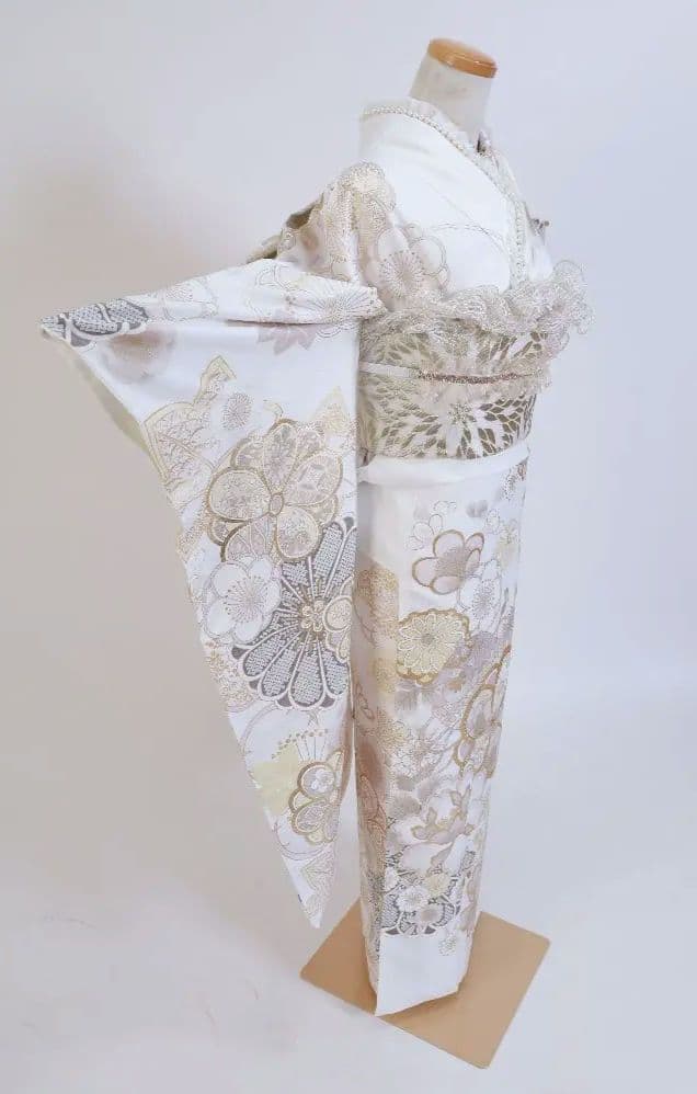 つんちゃん◎新作新品振袖フルセット◎全て揃ってます。自信のコーディネート