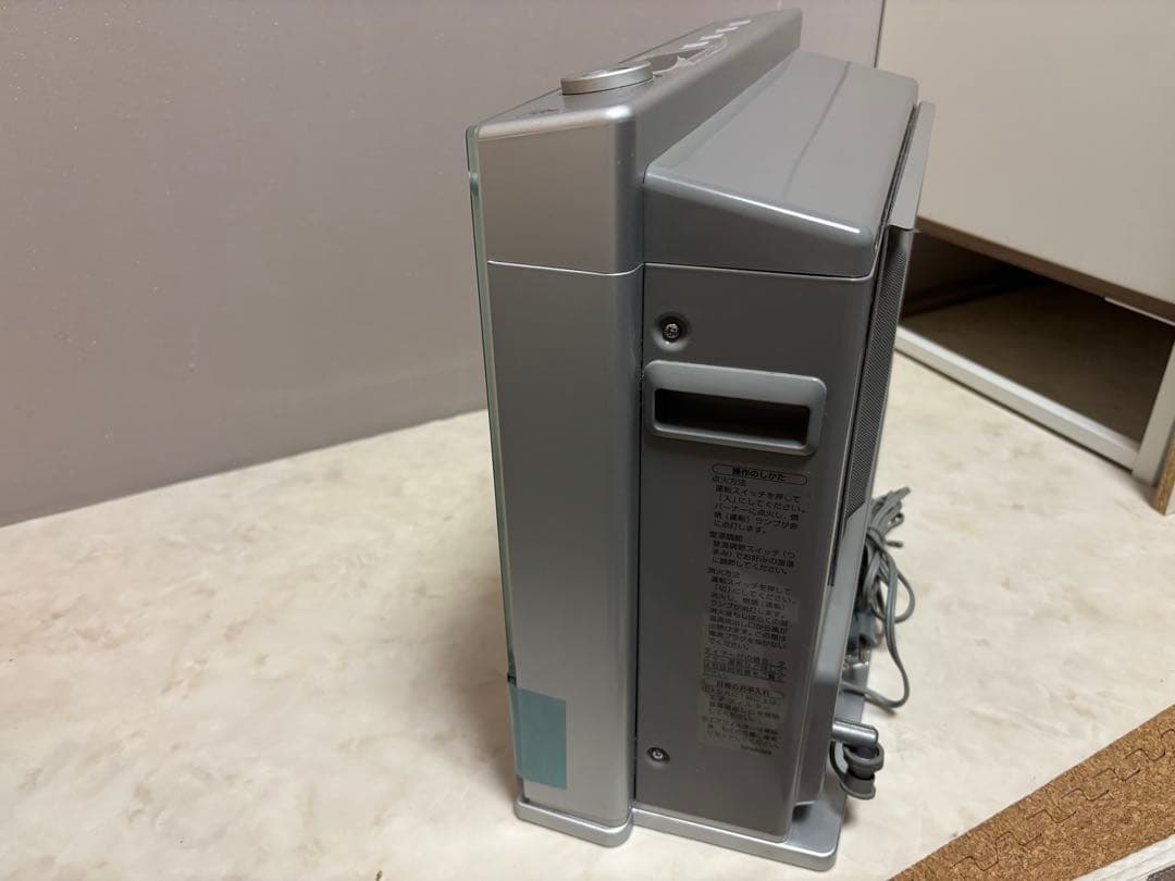 ノーリツガスファンヒーター ホワイト 3mガスホース、取扱説明書付き