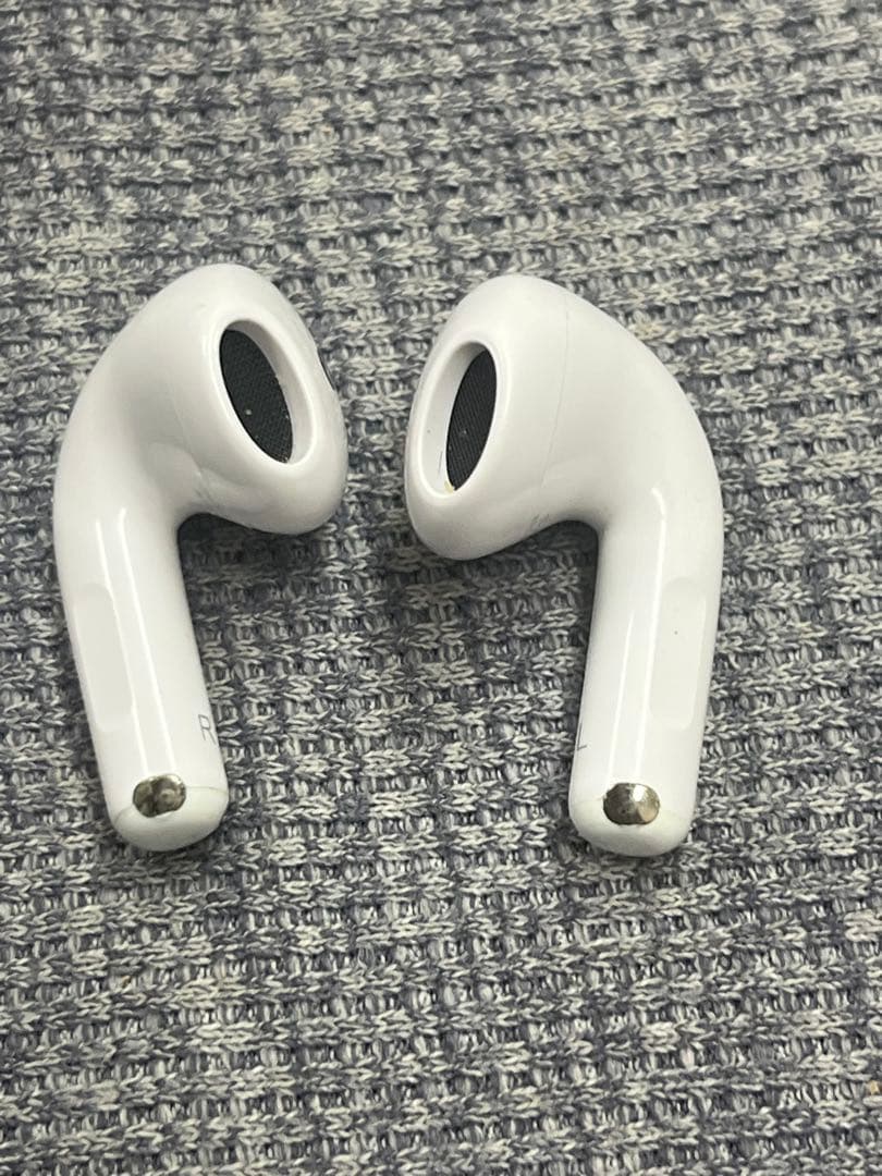 AirPods4 外箱なし識別番号T