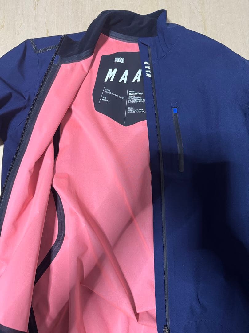 【美品】 Ascend Pro Rain Jacket ネイビー