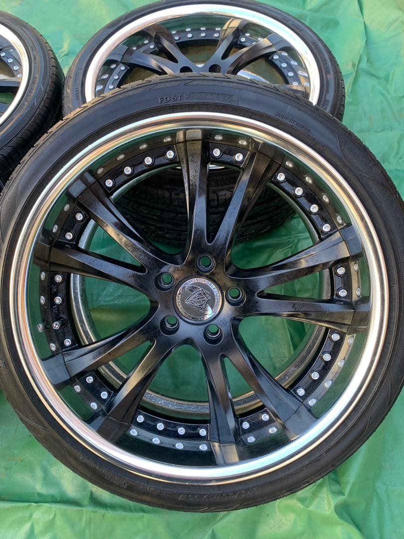 ヴィエナメリージア 275/30R19 2本と245\35r19 2本　　美品