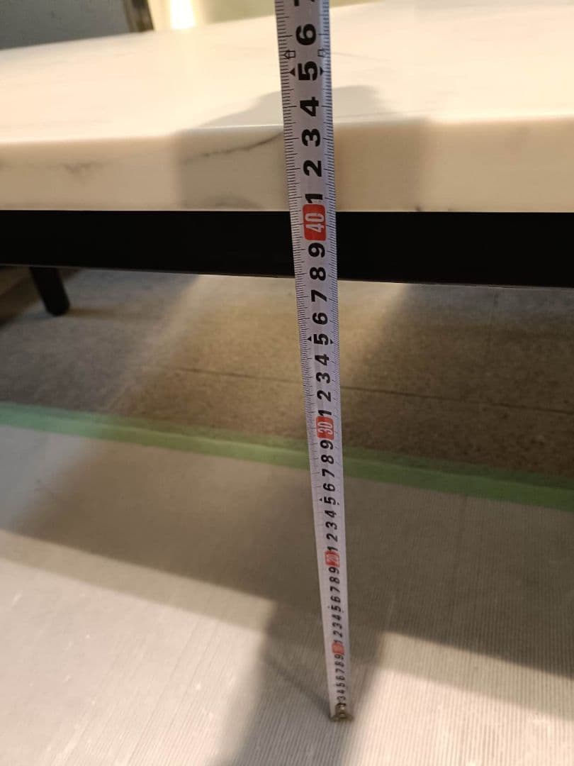 2台在庫　ホワイト大理石風ダサイドテーブルリローテーブル　高さ43.5cm