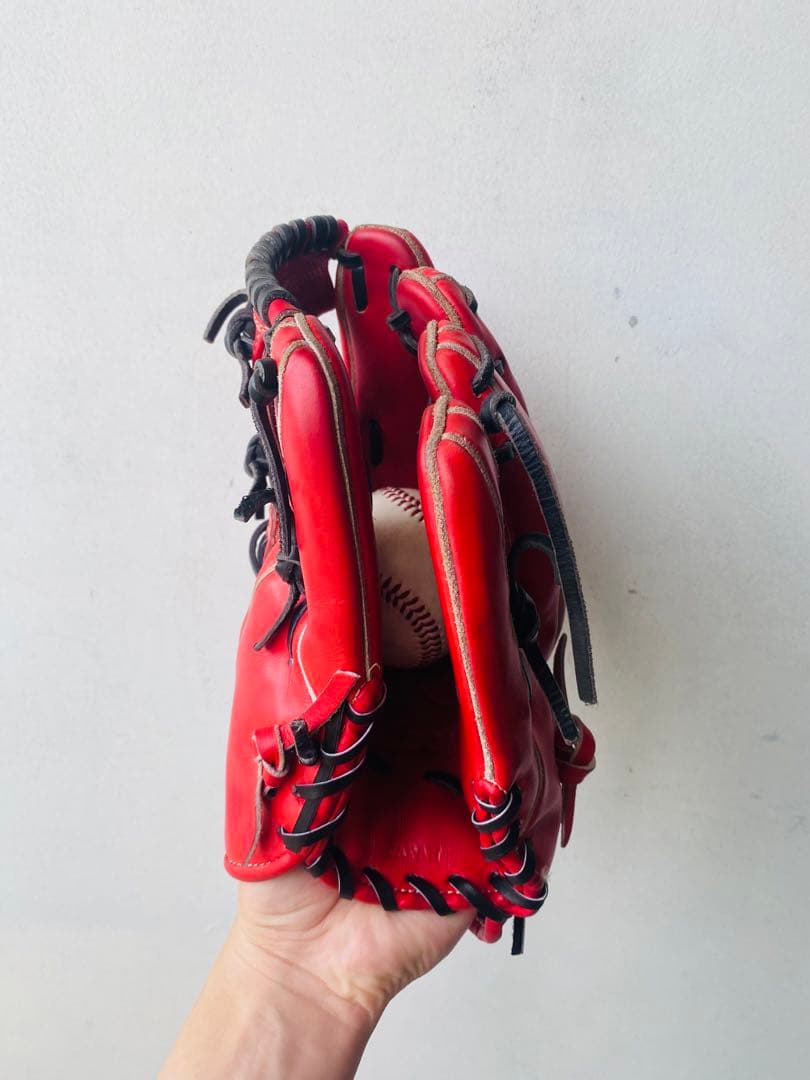 【最高級】ウィルソンスタッフ　硬式用グラブ　　　　　　（内野手用）