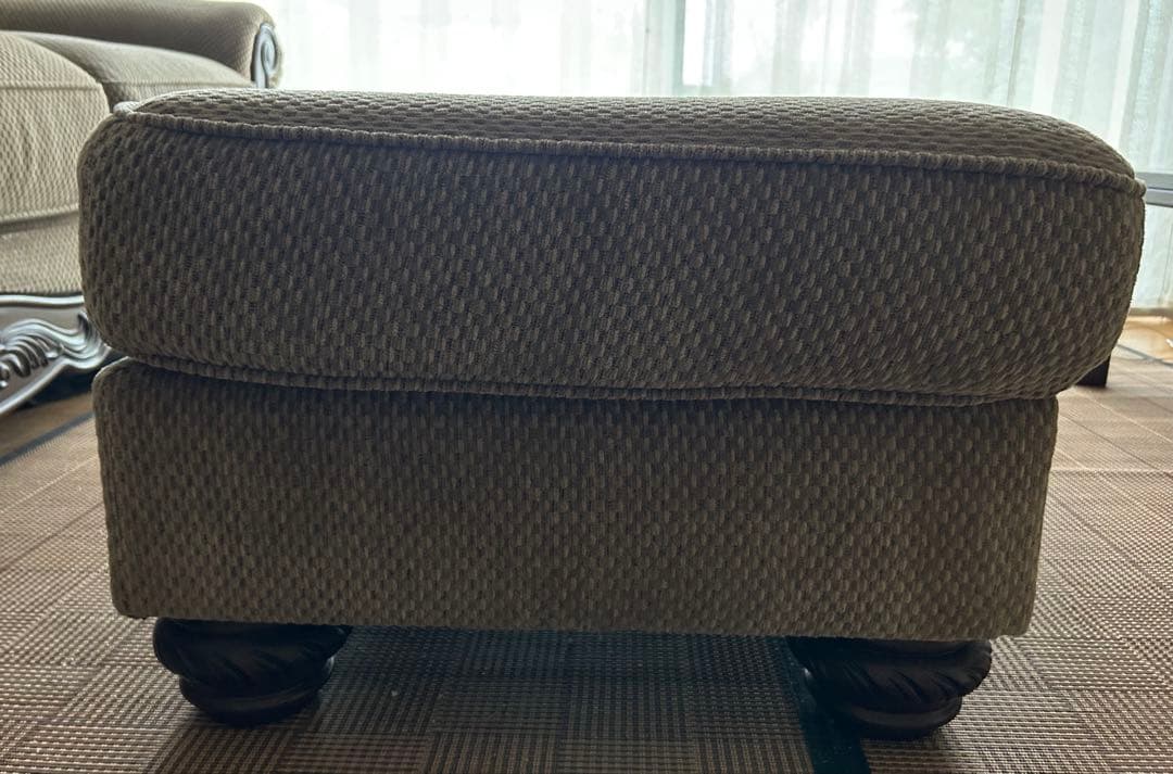 【りえ】アシュレイファニチャー オットマン