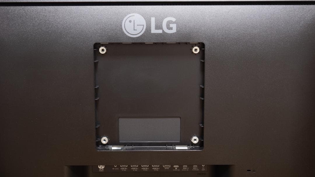 LGモニター4K42.5インチ43UD79T-B