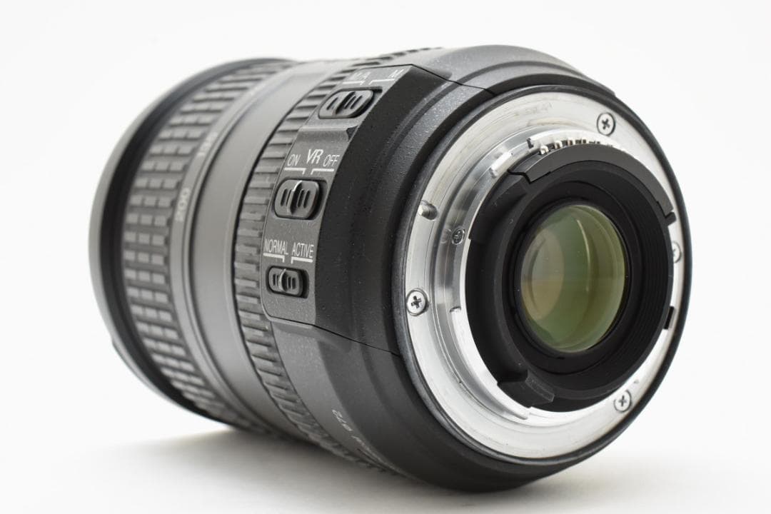 ▪️美品▪️ニコン Nikon AF-S DX 18-200mm F3.5-5.6G